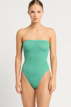 Fane One Piece*bond-eye Fashion