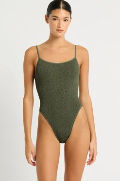 Low Palace One Piece*bond-eye Discount