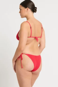 Luana Triangle*bond-eye Hot