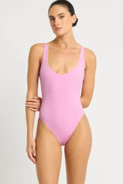Lucia One Piece*bond-eye Online