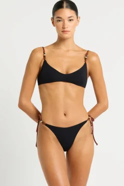 Mika Crop*bond-eye Fashion