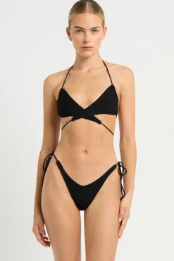 Sofie Triangle*bond-eye Online